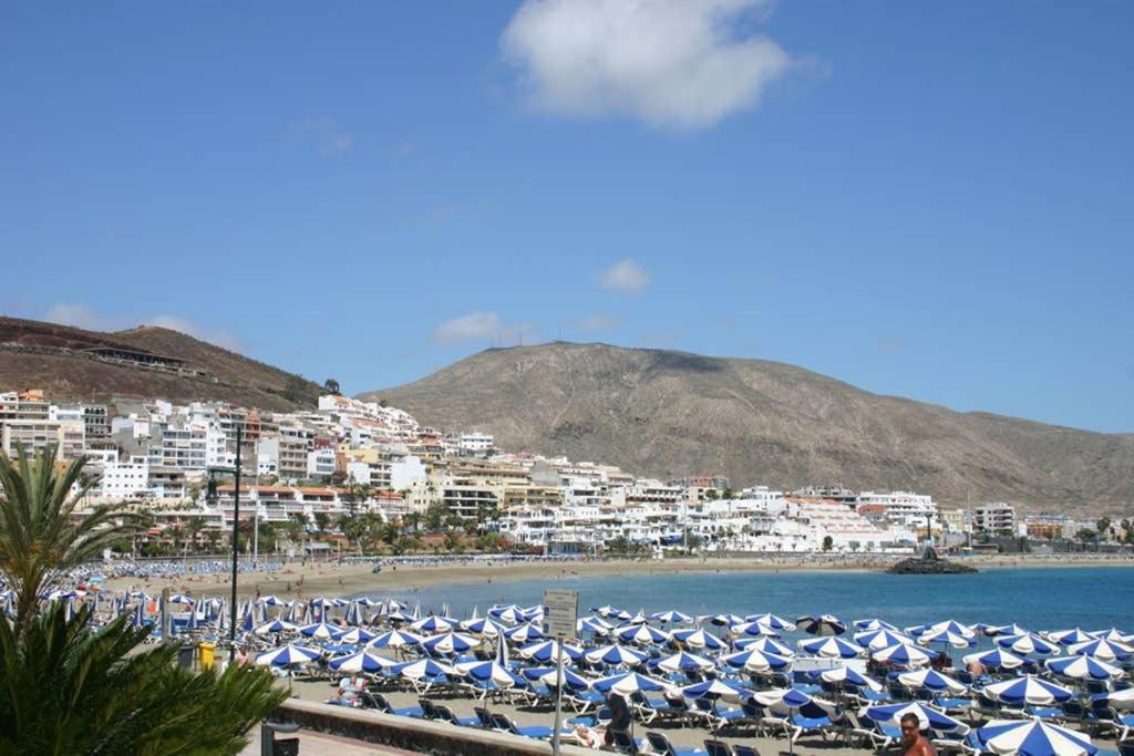 Nice studio Bart 50 meters from Playa Las Vistas Arona  Exterior foto
